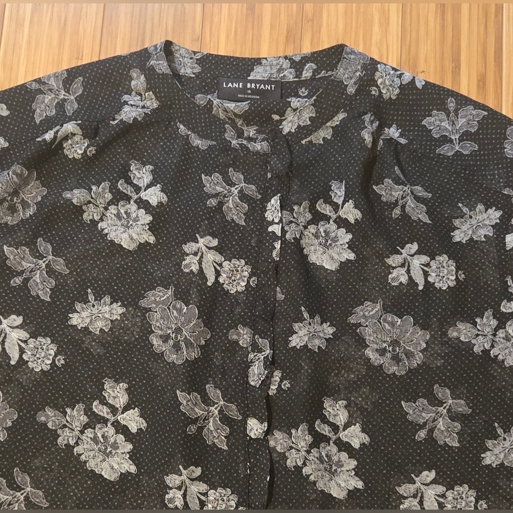 NWOT Lane Bryant Floral Blouse - Picture 2 of 10